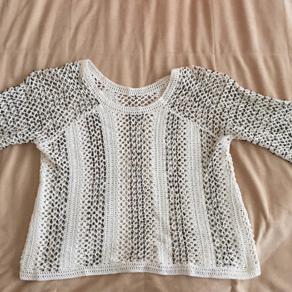 See through fishnet-detailed sweater